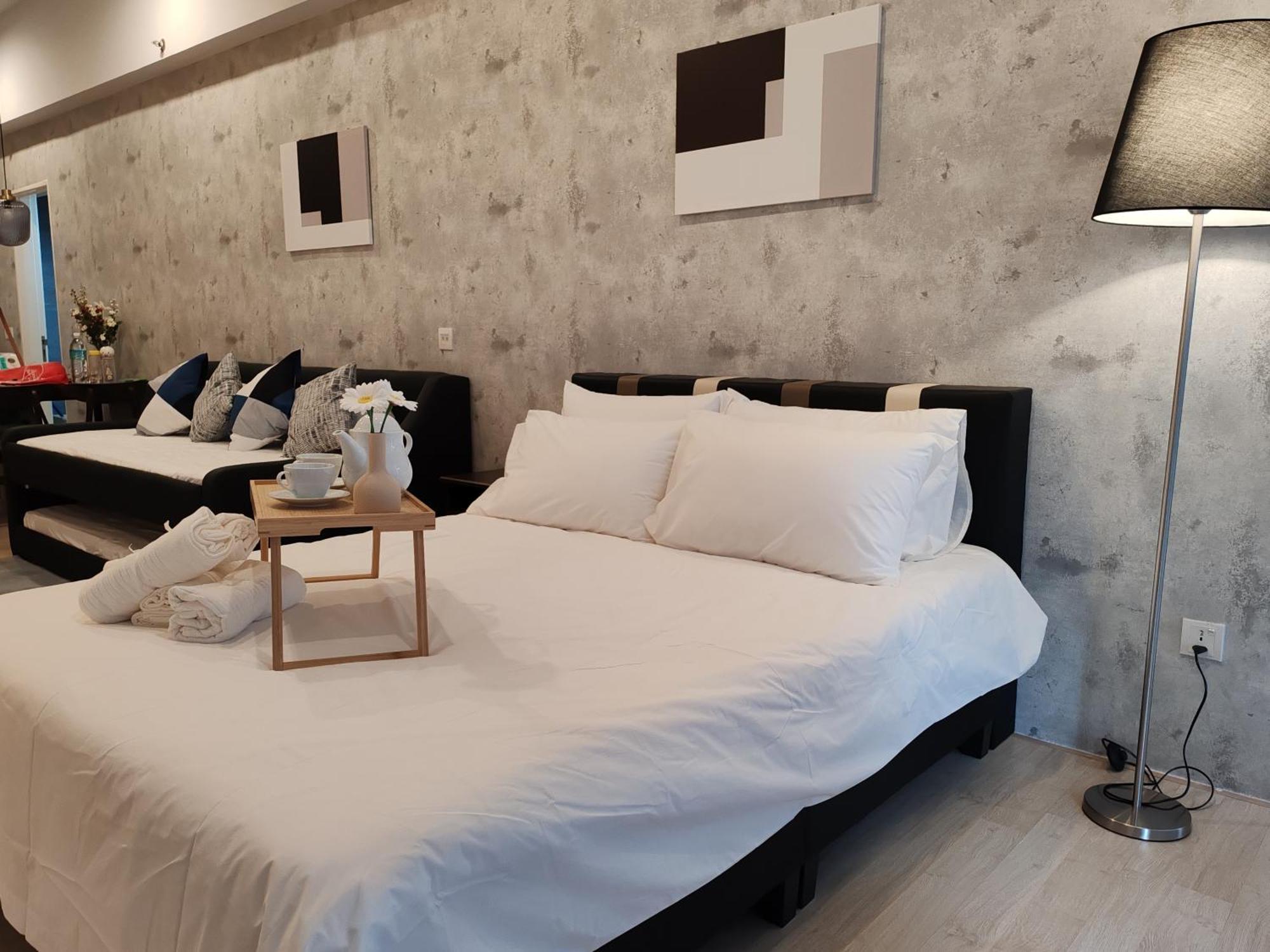 Pavillion Bukit Jalil Walk 2 Mins 2-4 Pax Kuala Lumpur