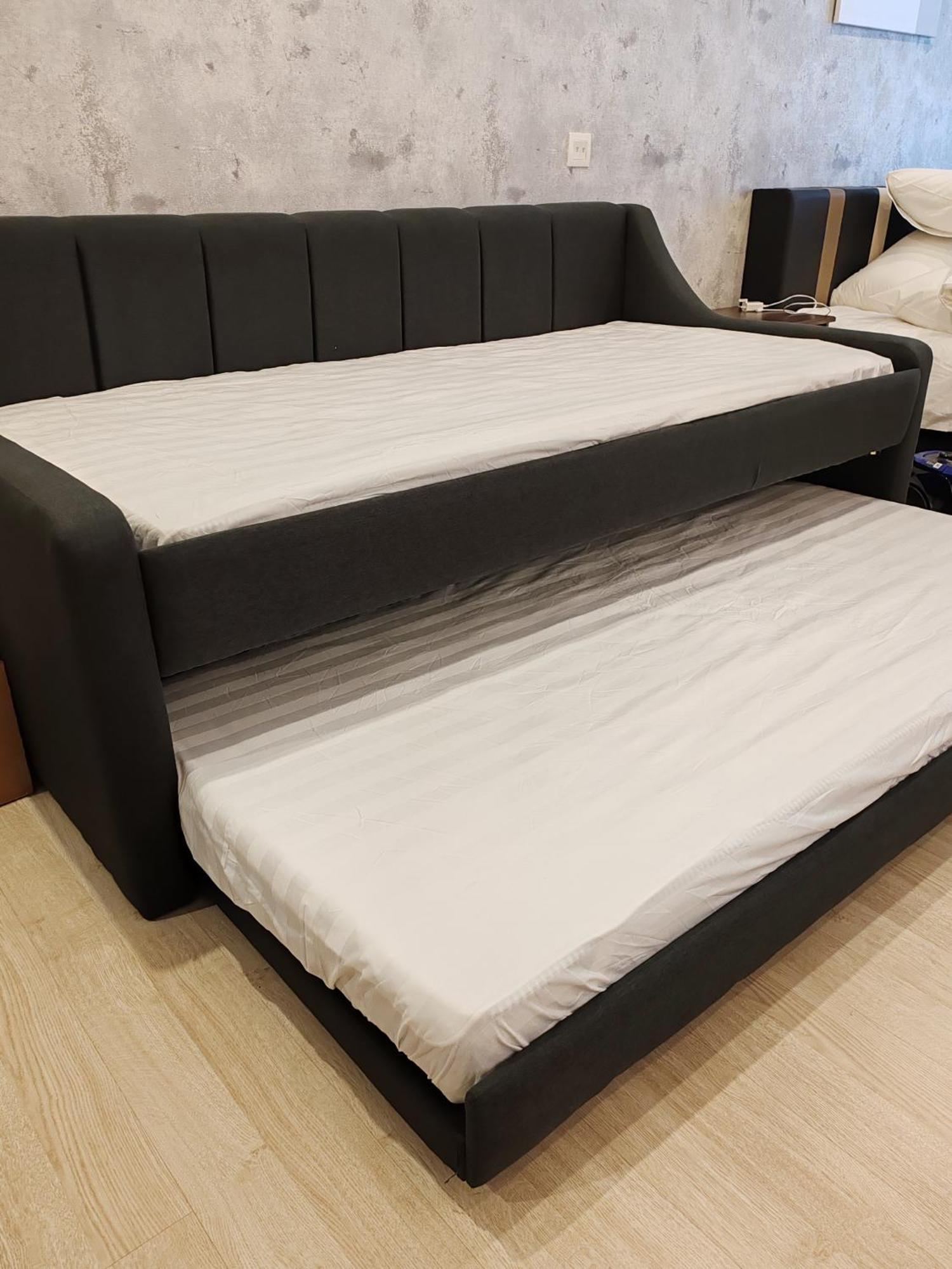 Rumah percutian Pavillion Bukit Jalil Walk 2 Mins 2-4 Pax *