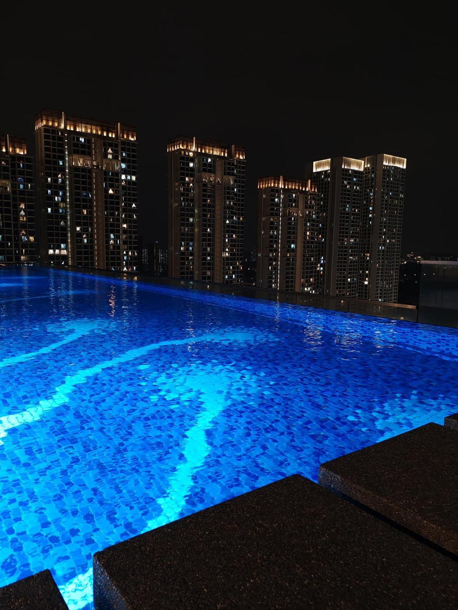 Pavillion Bukit Jalil Walk 2 Mins 2-4 Pax Rumah percutian Kuala Lumpur