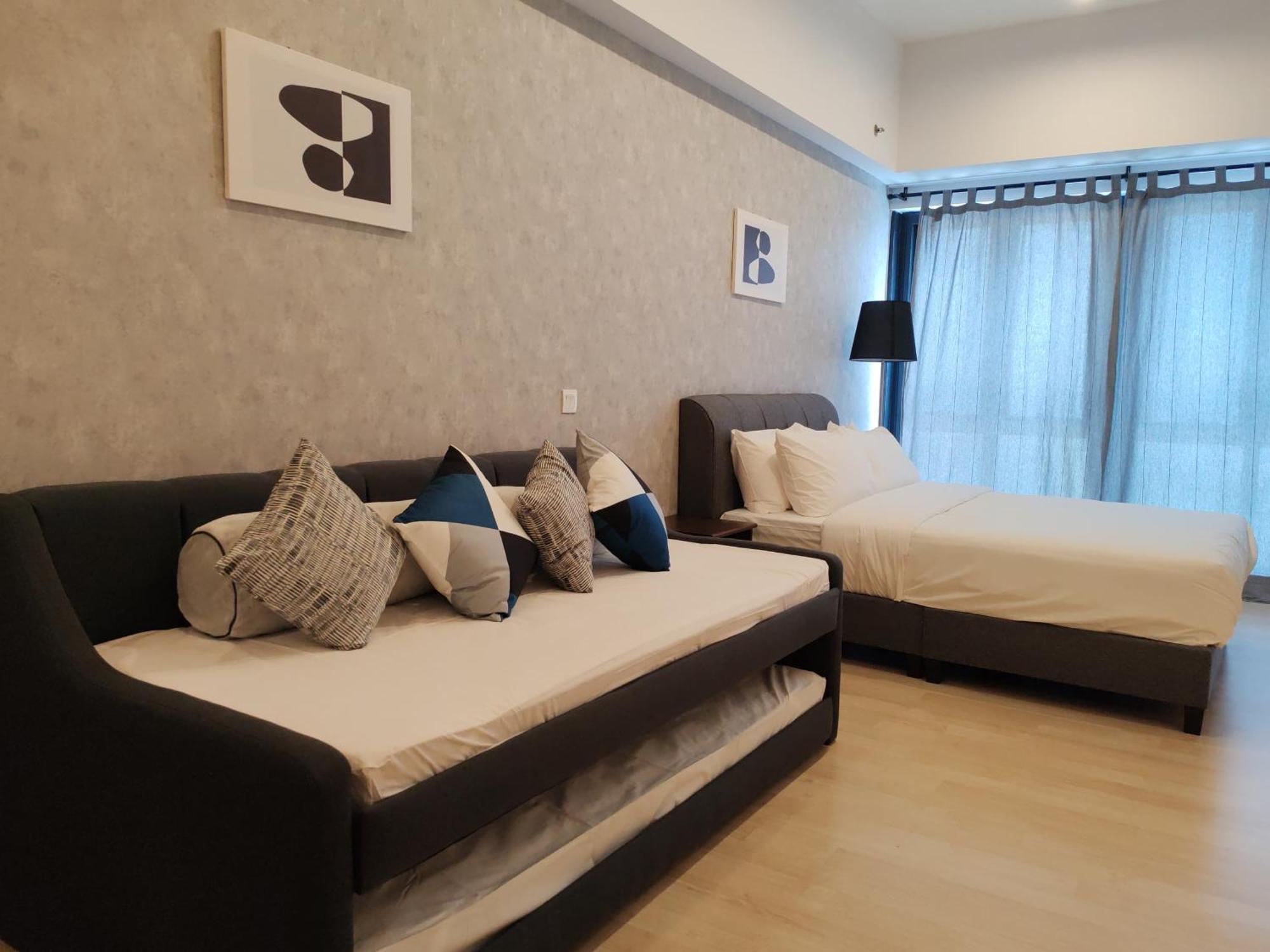 Pavillion Bukit Jalil Walk 2 Mins 2-4 Pax