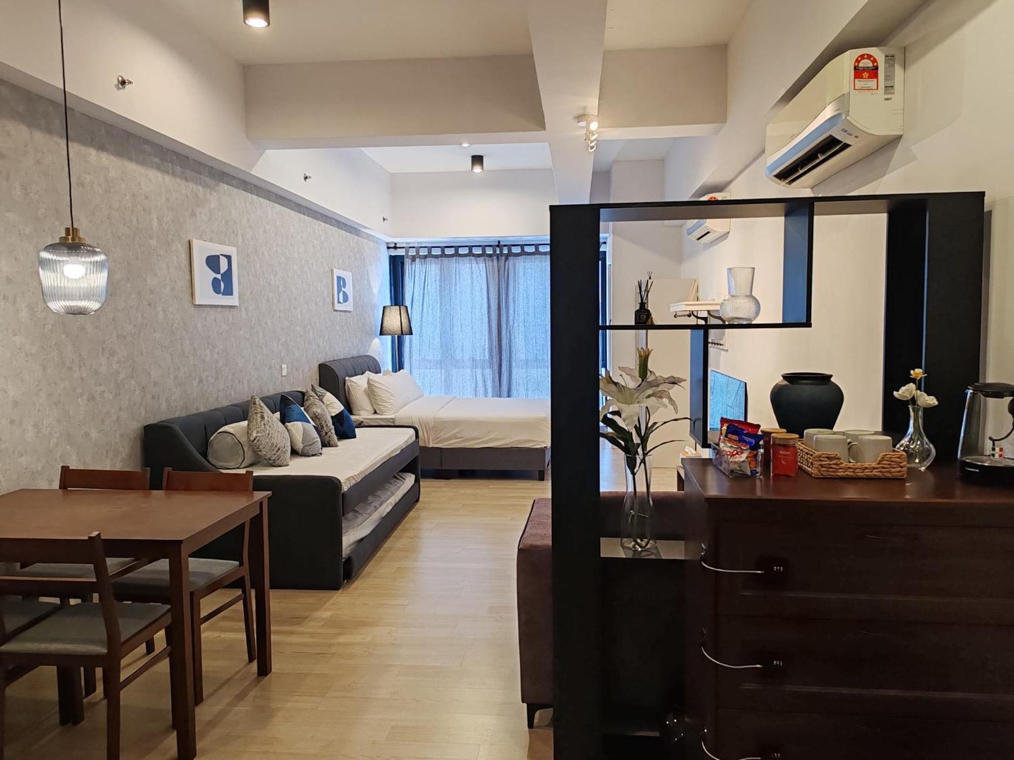 Pavillion Bukit Jalil Walk 2 Mins 2-4 Pax Holiday home *